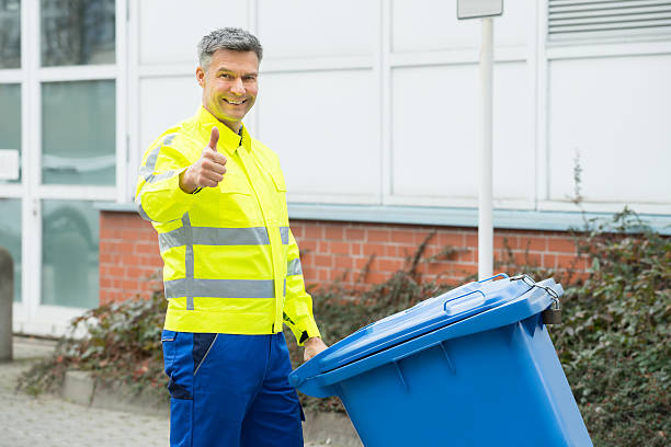 Best Attic Cleanout Services  in St Francis, MN